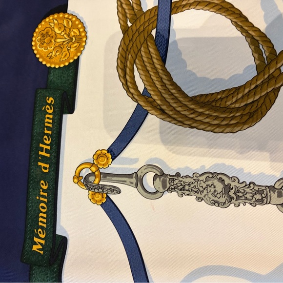 Hermes "Memoire de Hermes" Multicolor Silk Scarf - Picture 3 of 6
